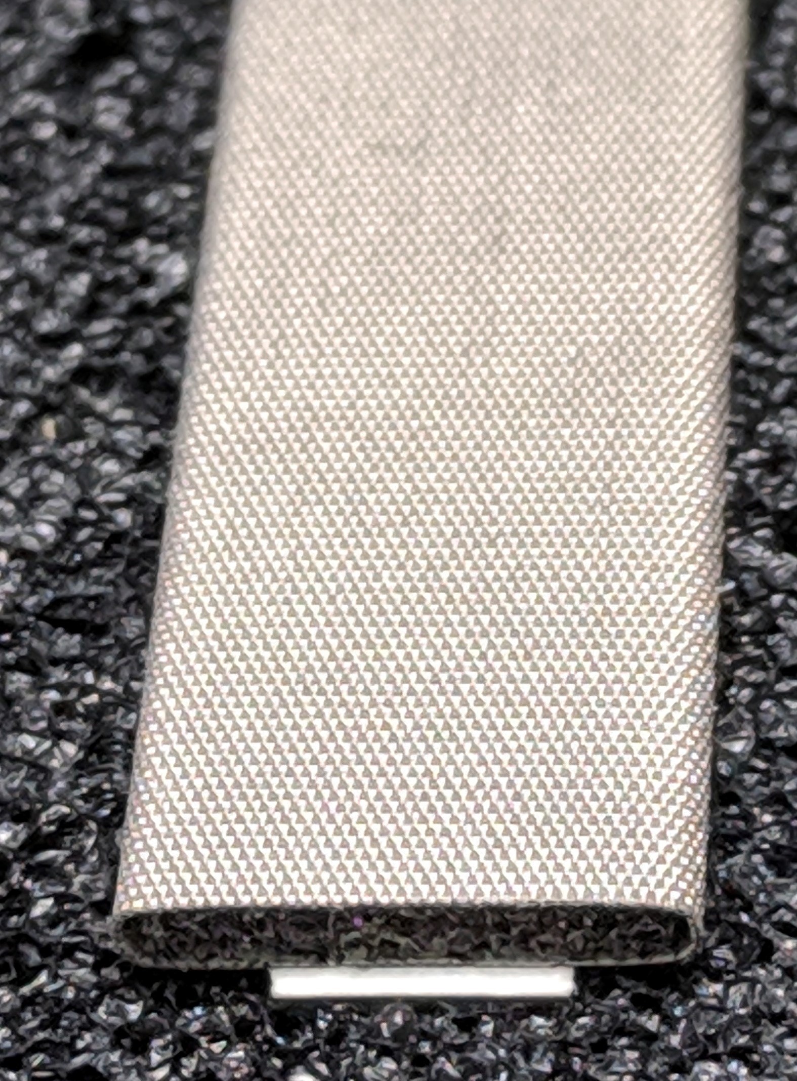 420-0100-0016SFG Fabric Over Foam Soft EMI Shielding Gasket Flat Shape 10.0mm x 1.6mm (WxH)
