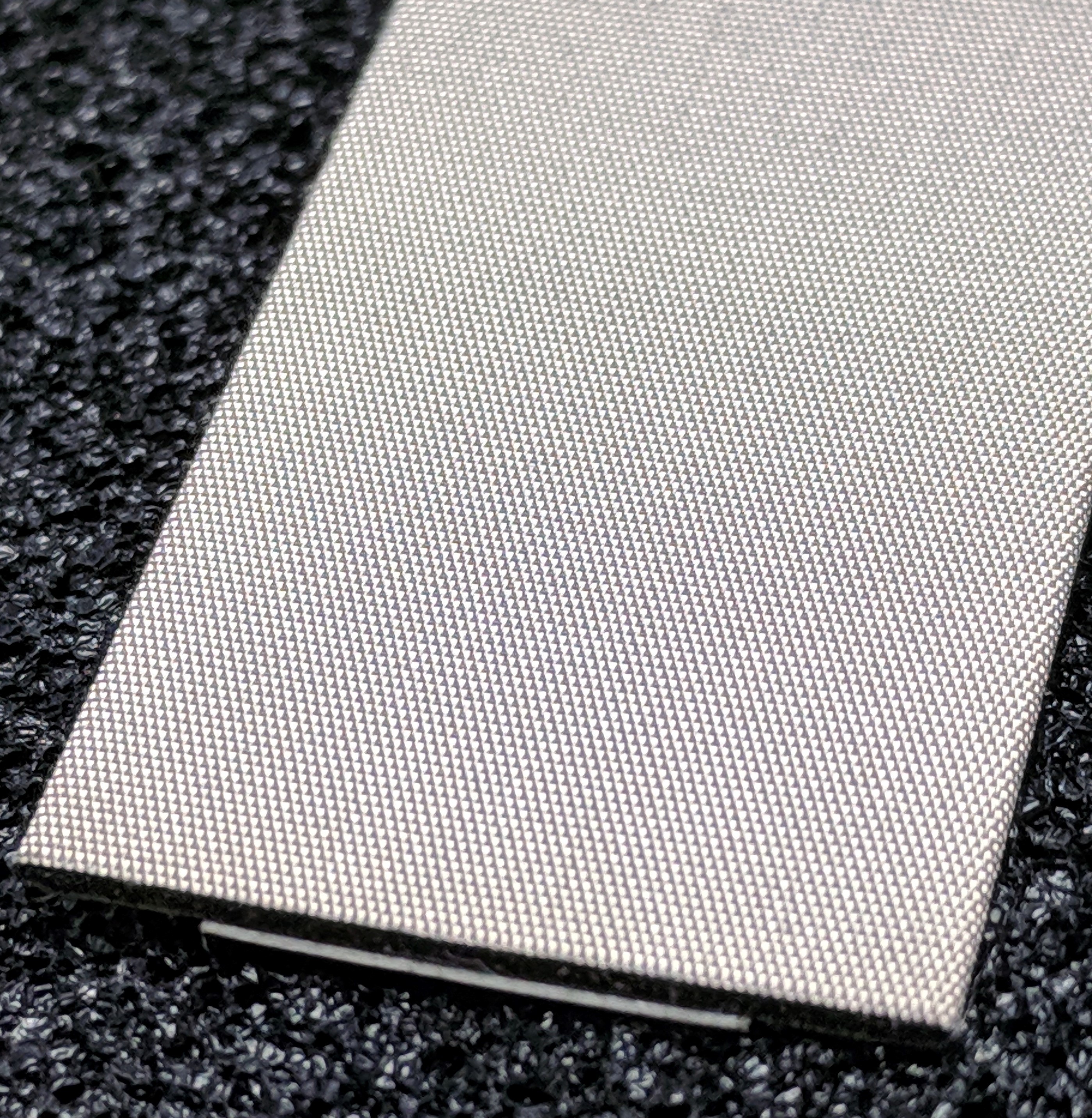 420-0210-0010SFG Fabric Over Foam Soft EMI Shielding Gasket Flat Shape 21.0mm x 1.0mm (WxH)