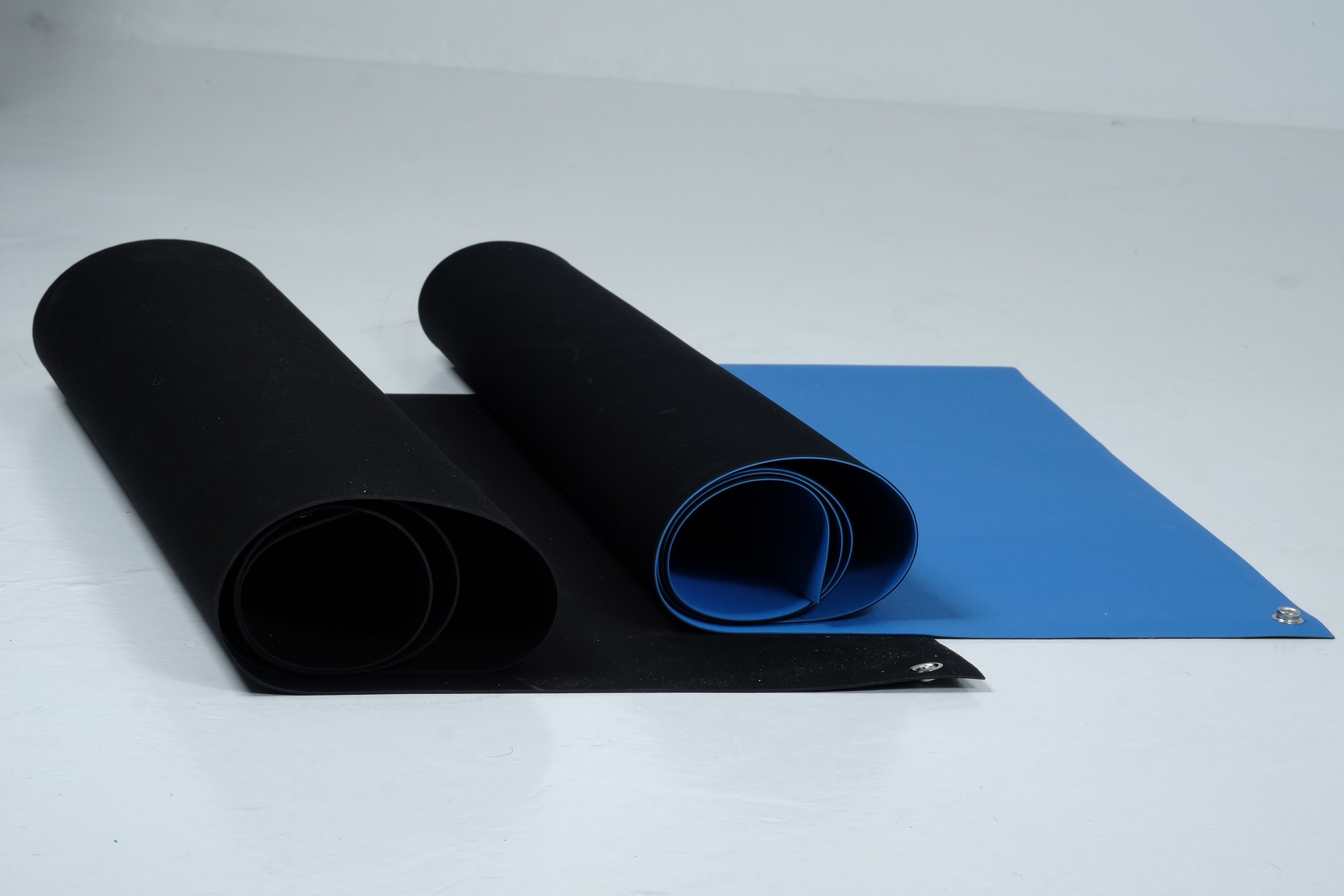 ECP 1527 Two Ply Blue/Black Anti Static Dissipative Matting 1.2mm x 0.6mm x 1.25mm thick