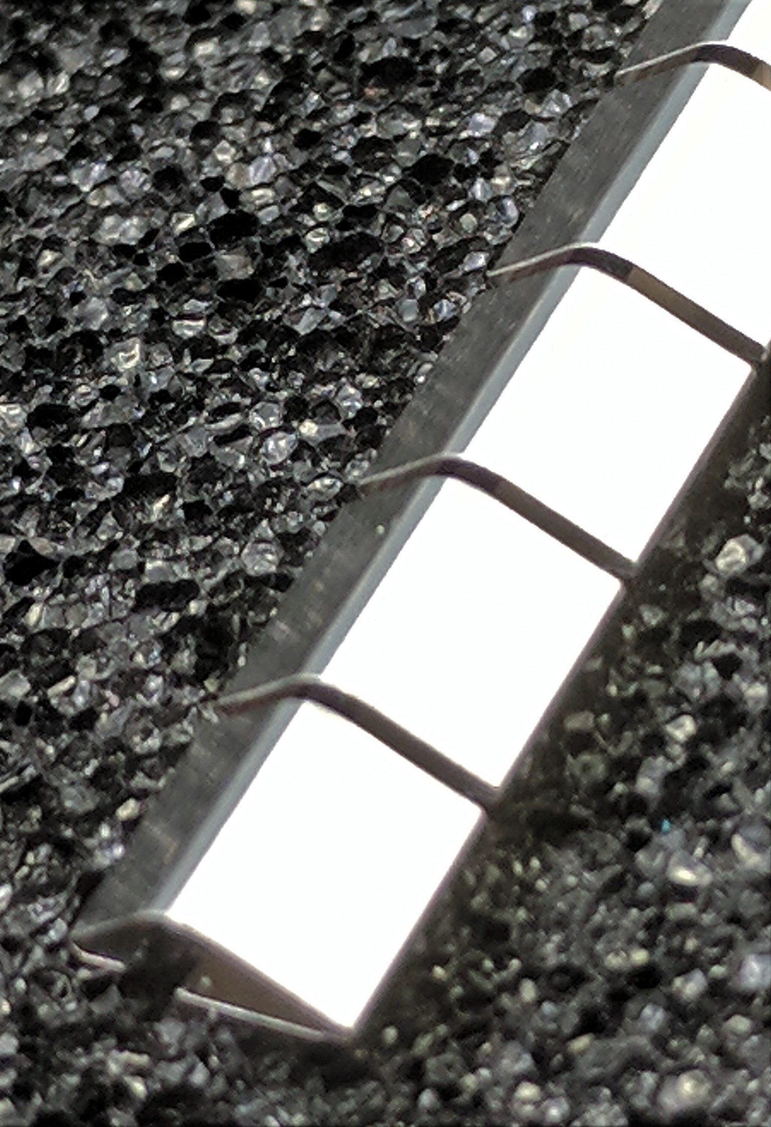 ECP 621/SS Stainless Steel Fingerstrip 5.3mm x 2.0mm (WxH)